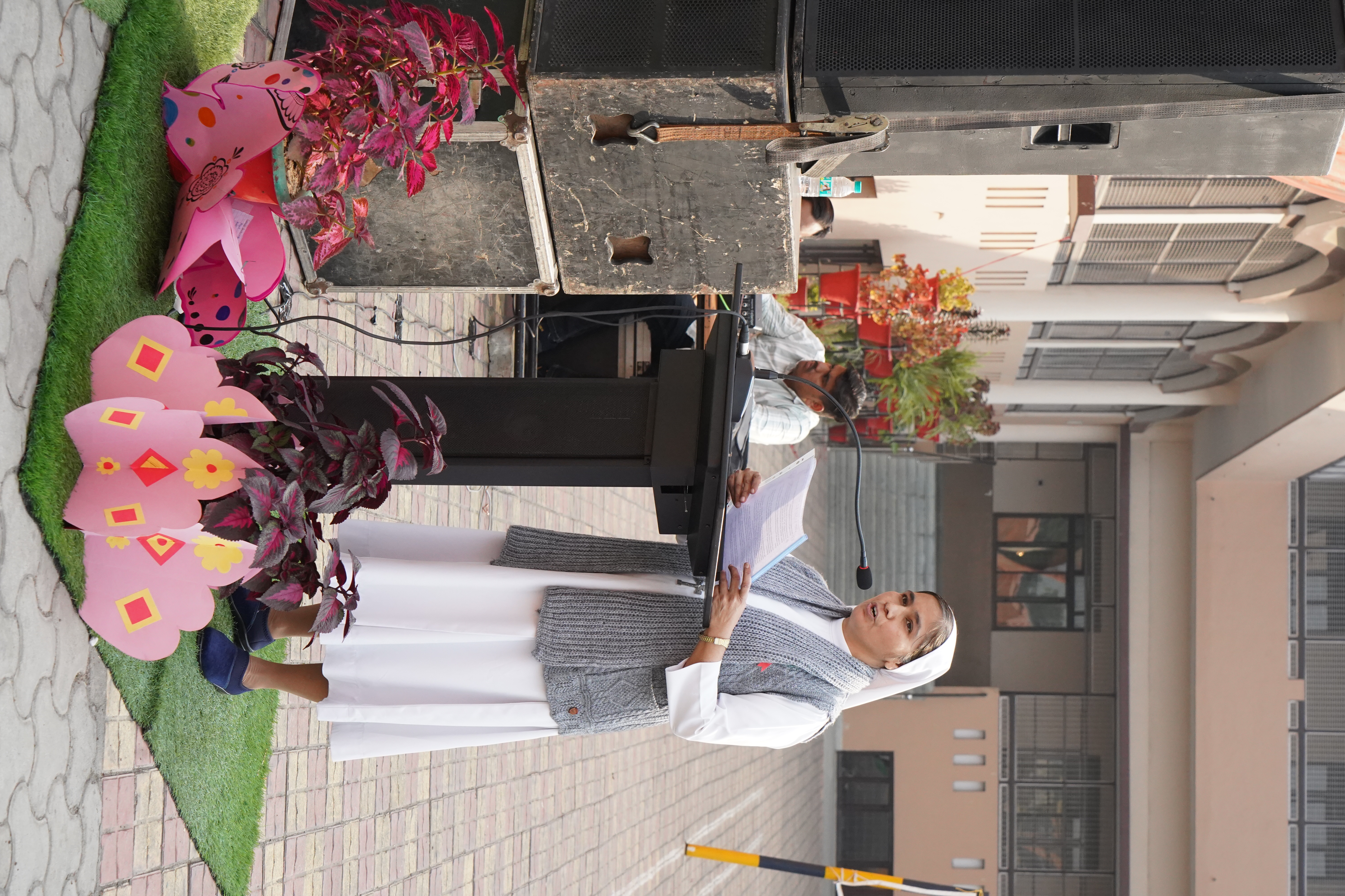 Inter-School Teachers’ Carol Singing Competition – “Beats of Bethlehem”